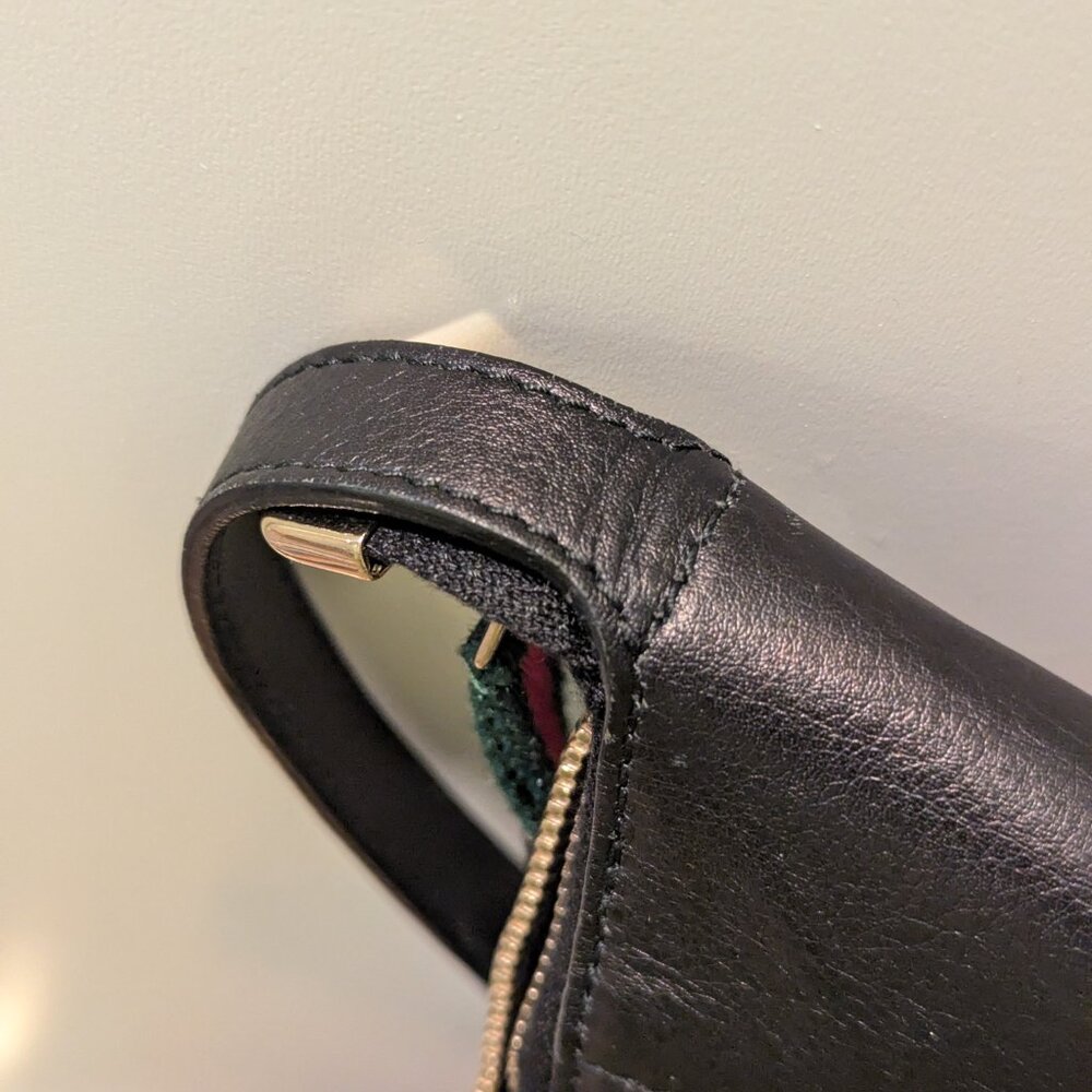 Gucci Black Canvas Shoulder Bag - Picture 6 of 6
